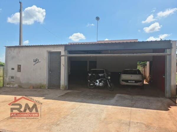 Casa à venda em Santa Cruz do Rio Pardo/SP
