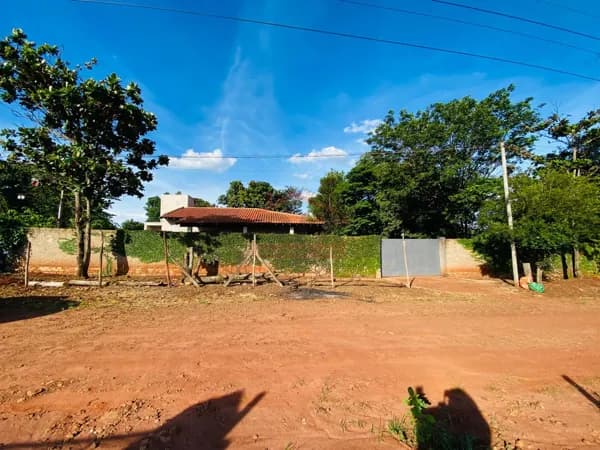 Fazenda/Sítios/Chácaras em Santa Cruz do Rio Pardo - Bairro Rural Mandassaia