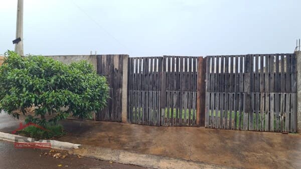 Casa à venda em Santa Cruz do Rio Pardo/SP