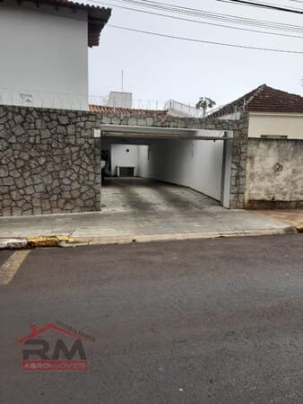 Sobrado à venda em Santa Cruz do Rio Pardo/SP