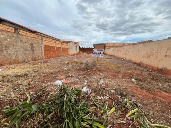 Lote/Terreno em Santa Cruz do Rio Pardo - Parque Residencial Itaipu