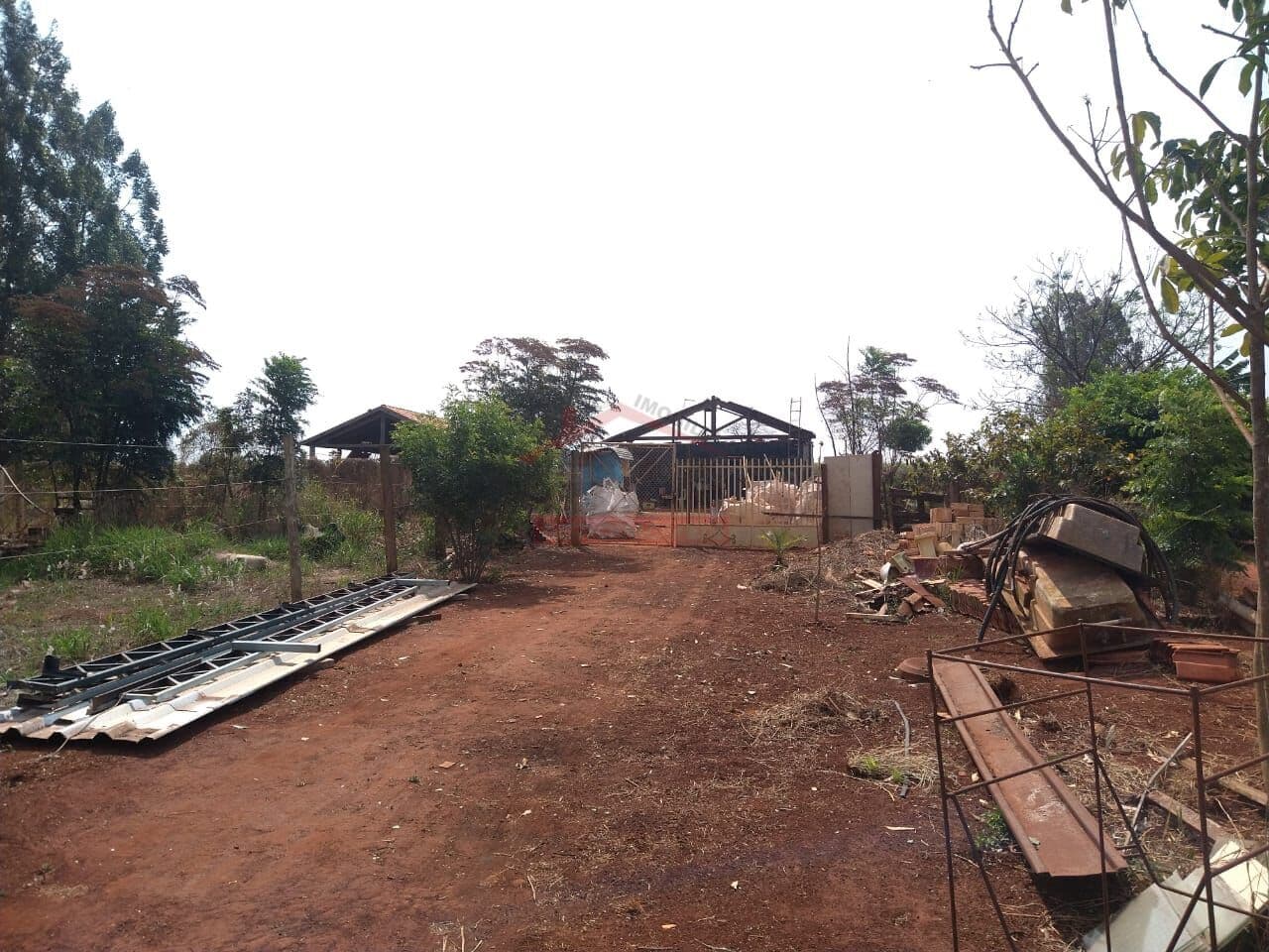 Fazenda/Sítios/Chácaras em Santa Cruz do Rio Pardo - Rural