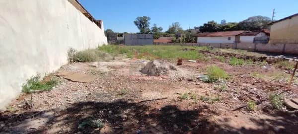 Lote/Terreno em Santa Cruz do Rio Pardo - Centro