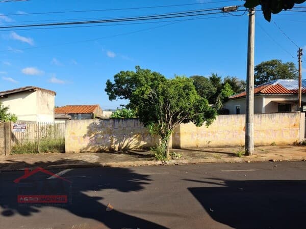 Terreno à venda em Santa Cruz do Rio Pardo/SP