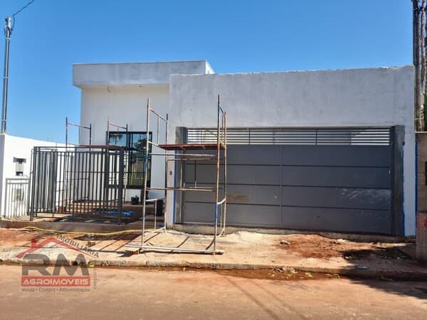 Casa à venda em Santa Cruz do Rio Pardo/SP