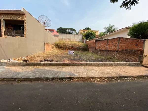 Lote/Terreno em Santa Cruz do Rio Pardo - Centro