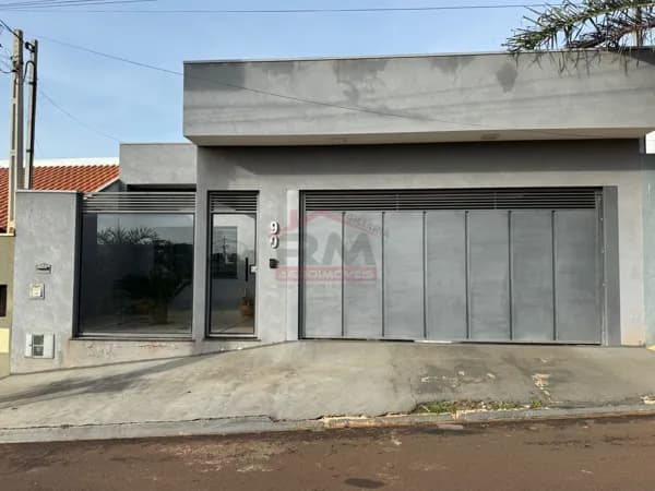 Casa em Santa Cruz do Rio Pardo - Jardim Mirian
