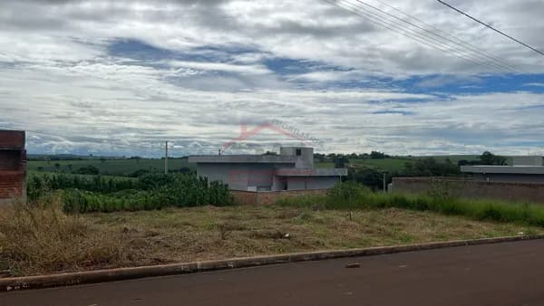 Lote/Terreno em Santa Cruz do Rio Pardo - Jardim América