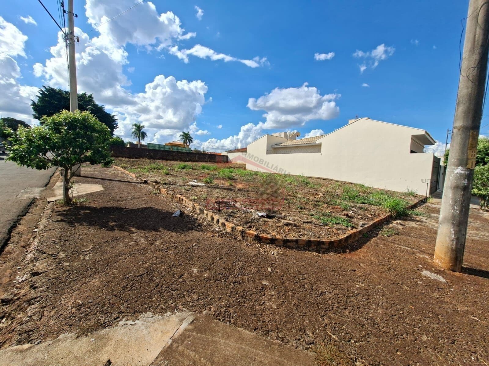 Lote/Terreno em Santa Cruz do Rio Pardo - Chacara Peixe