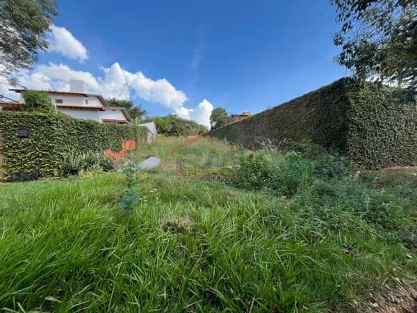 Lote/Terreno em Santa Cruz do Rio Pardo - Bosque dos Eucaliptos