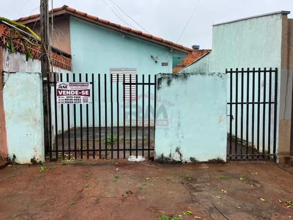 Casa em Santa Cruz do Rio Pardo - Parque Residencial Itaipu