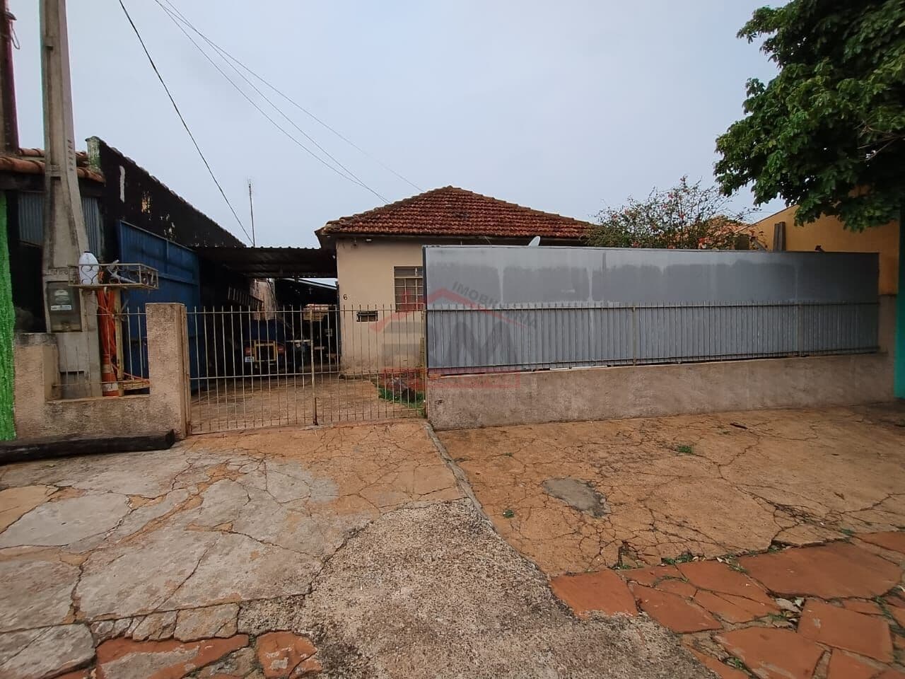 Casa em Santa Cruz do Rio Pardo - Centro