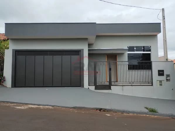 Casa em Santa Cruz do Rio Pardo - Chacara Peixe