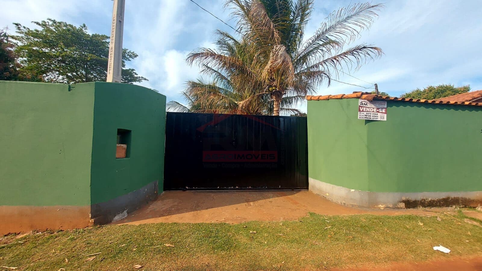 Fazenda/Sítios/Chácaras em Santa Cruz do Rio Pardo - Graminha
