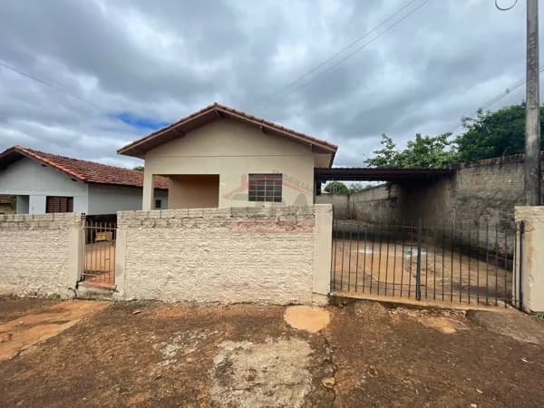 Casa em Santa Cruz do Rio Pardo - Vila Mathias