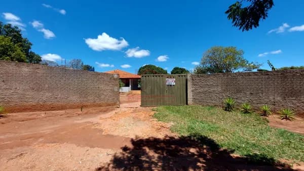 Fazenda/Sítios/Chácaras em Santa Cruz do Rio Pardo - Graminha