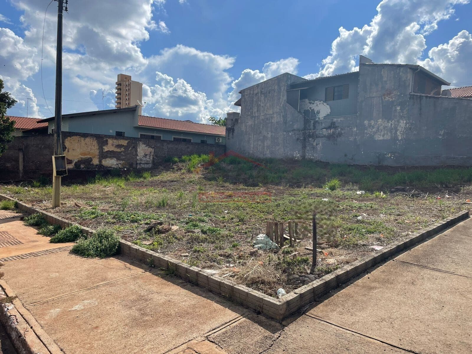 Lote/Terreno em Santa Cruz do Rio Pardo - Centro
