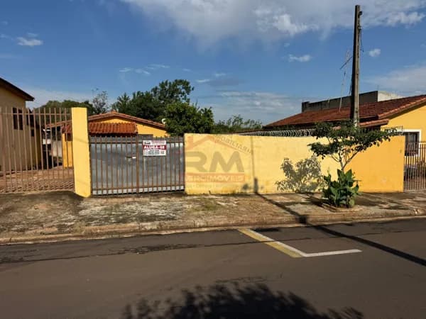 Casa em Santa Cruz do Rio Pardo - Vila Santa Aureliana