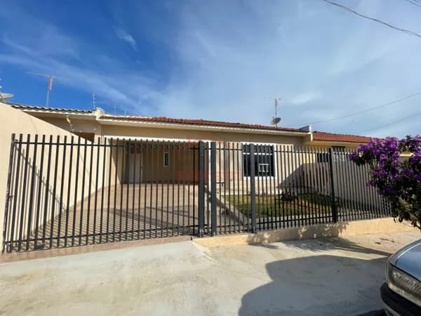 Casa em Santa Cruz do Rio Pardo - Residencial Eldorado