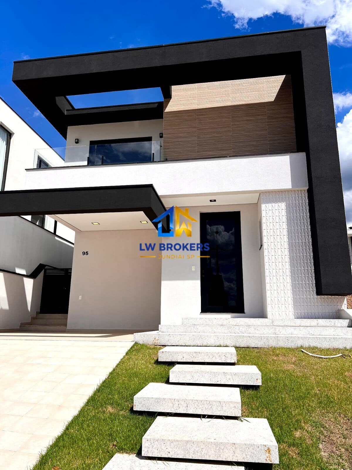 Casa de Condomínio em Jundiaí - Jardim Ermida I
