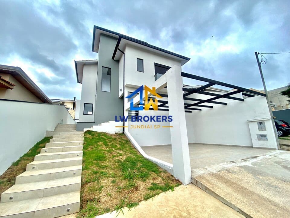 Casa de Condomínio em Várzea Paulista - Jardim Promeca