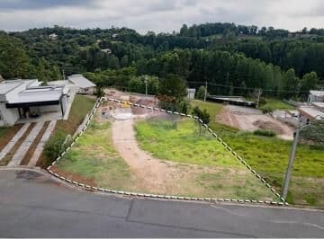 Terreno / Lote á Venda em Condomínio, 1000m² - Jundiaí SP