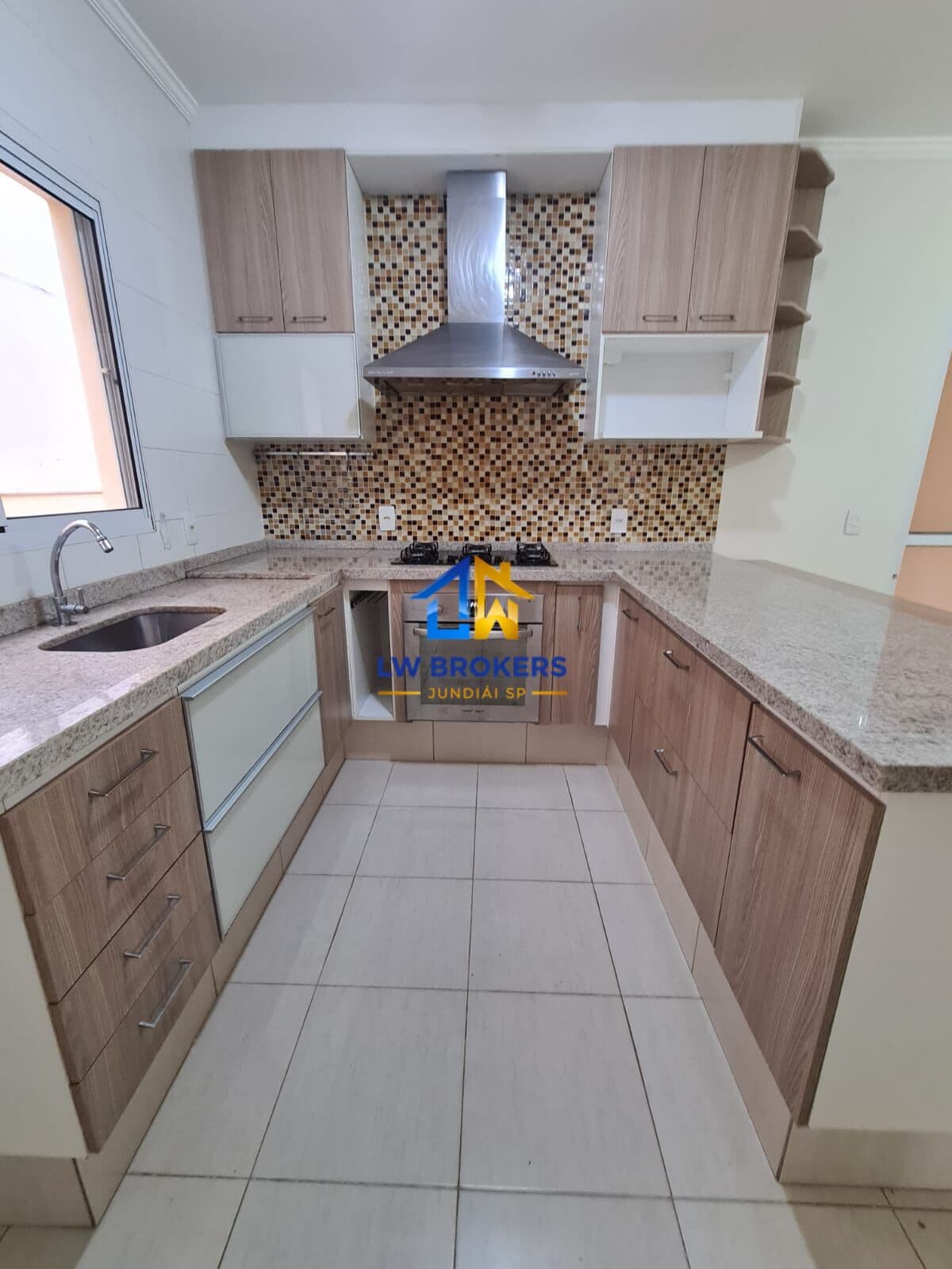 Casa Sobrado á Venda em Condomínio, Jundiaí SP
