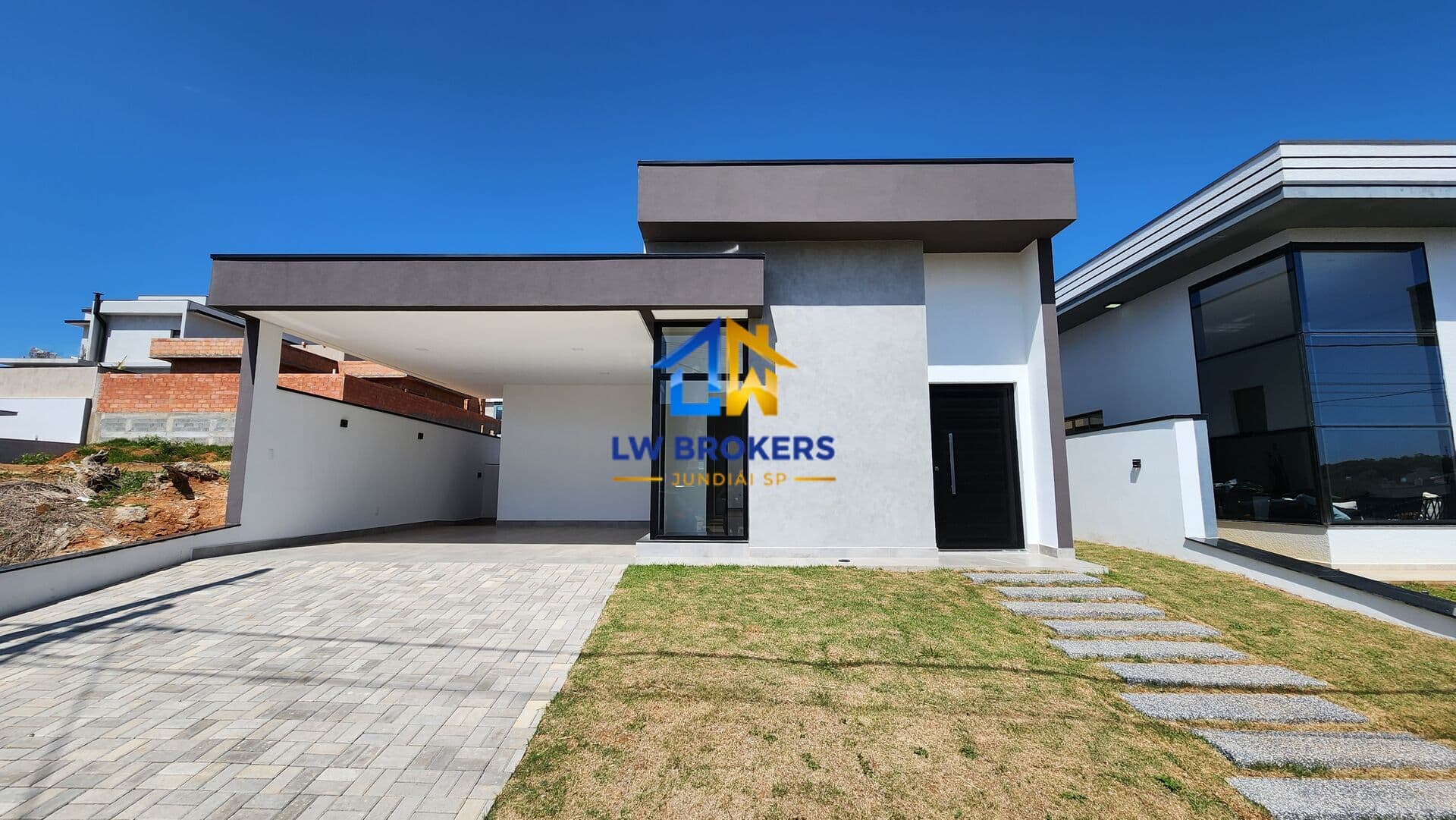 Excelente casa terra em estilo contemporâneo