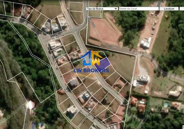 Terreno / Lote em Condomínio, 1000m² pertinho dos lagos e trilha de caminhada.
