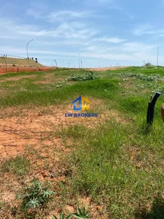 TERRENO DE ESQUINA 334m² | APPLAUSI VILLAGGIO | ENGORDADOURO!
