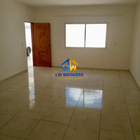 Venda - Casa Térrea Bela Vista - Jundiaí - Próximo ao Jundiaí Shopping e com 2 Suítes