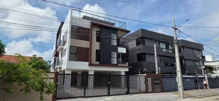 Apartamento Térreo 2 quartos com área externa