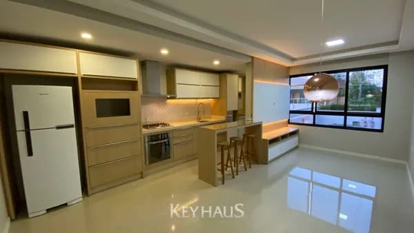 Apartamento Semi Mobimliado | 02 dormitórios | Praia dos Amores