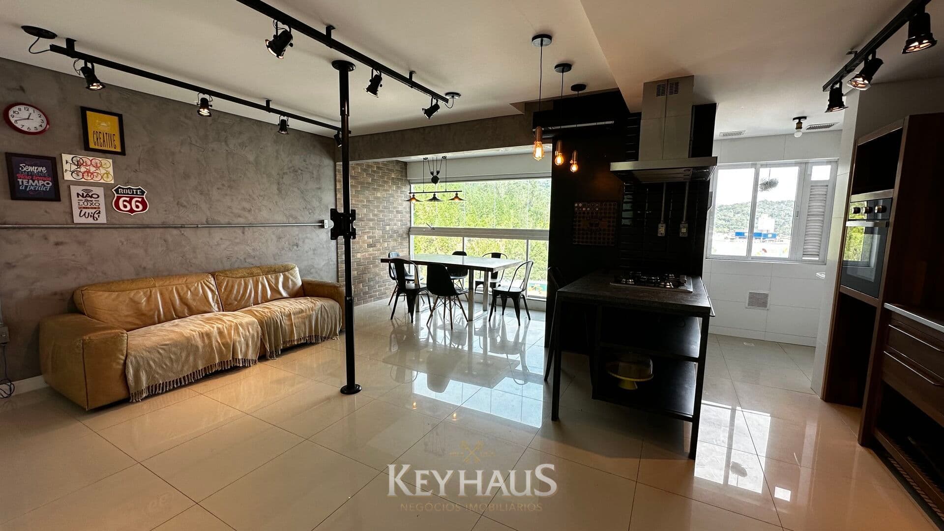 Apartamento Semi Mobiliado | Dom Bosco - Itajaí