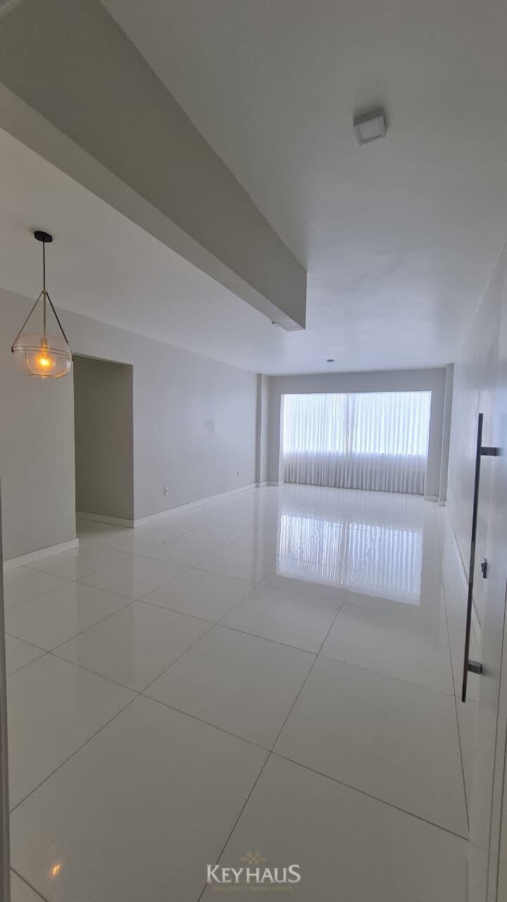 Apartamento Amplo | 02 dormitórios | Centro - Itajaí