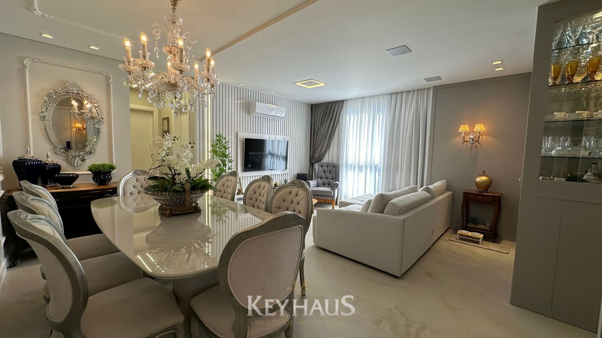 Apartamento Finamente Mobiliado | Centro - Itajaí