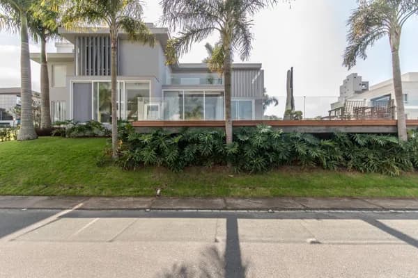 Casa Mobiliada | Porto Riviera - Praia Brava - Itajaí - SC