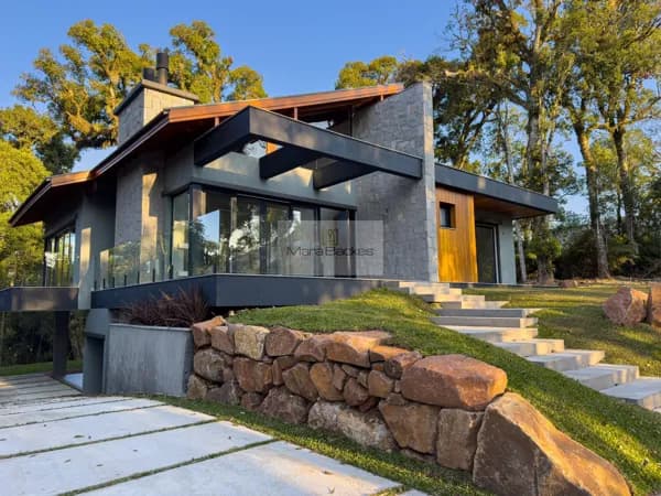 Casa Merano de 3 Suítes Nova Alto Padrão
