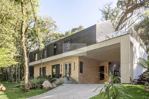 Casa com 4 Suítes Mobiliada no Condomínio O Bosque