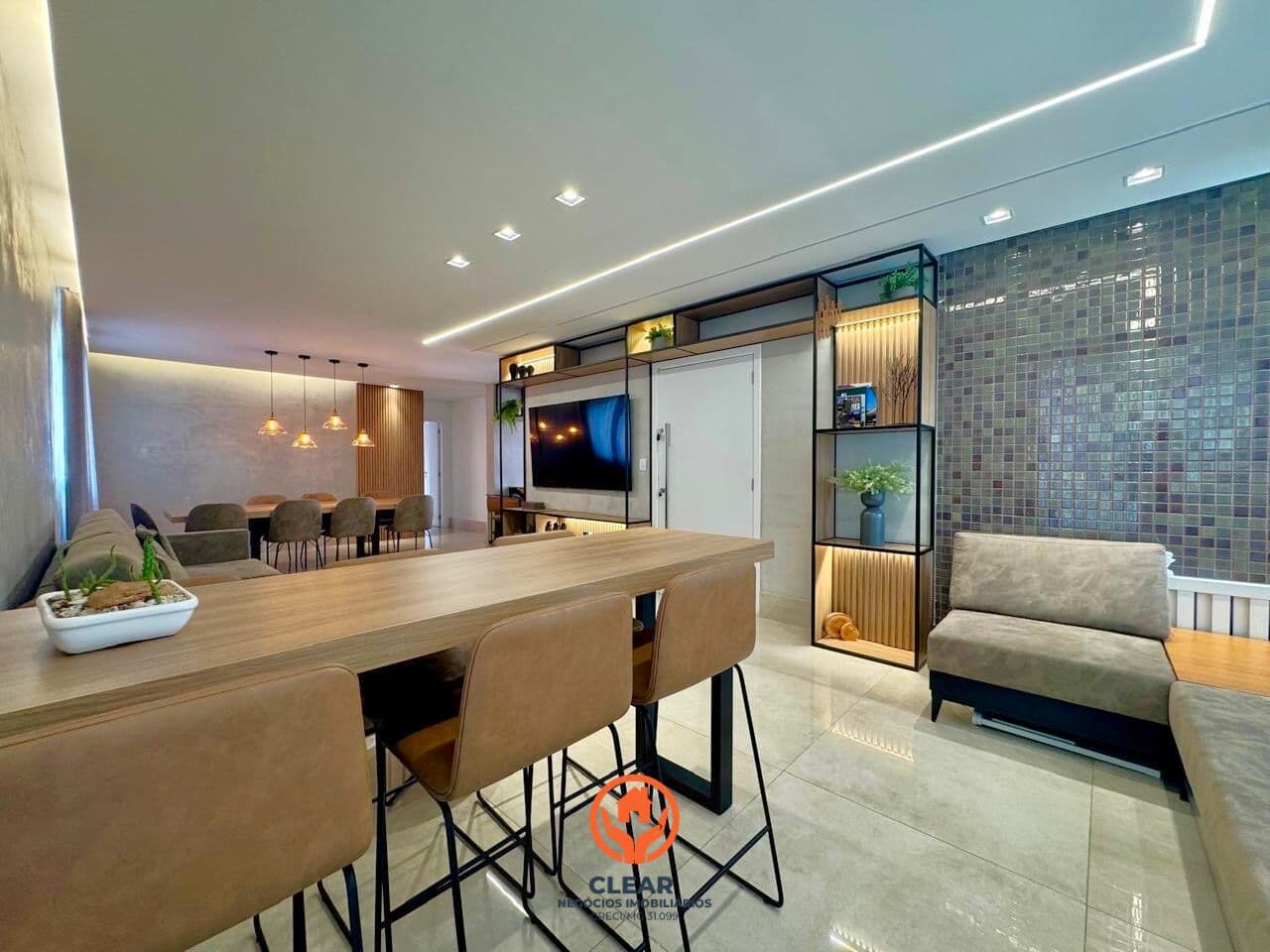 Apartamento 158m² / 4 Quartos / 3 Vagas / 1 por Andar / Castelo BH