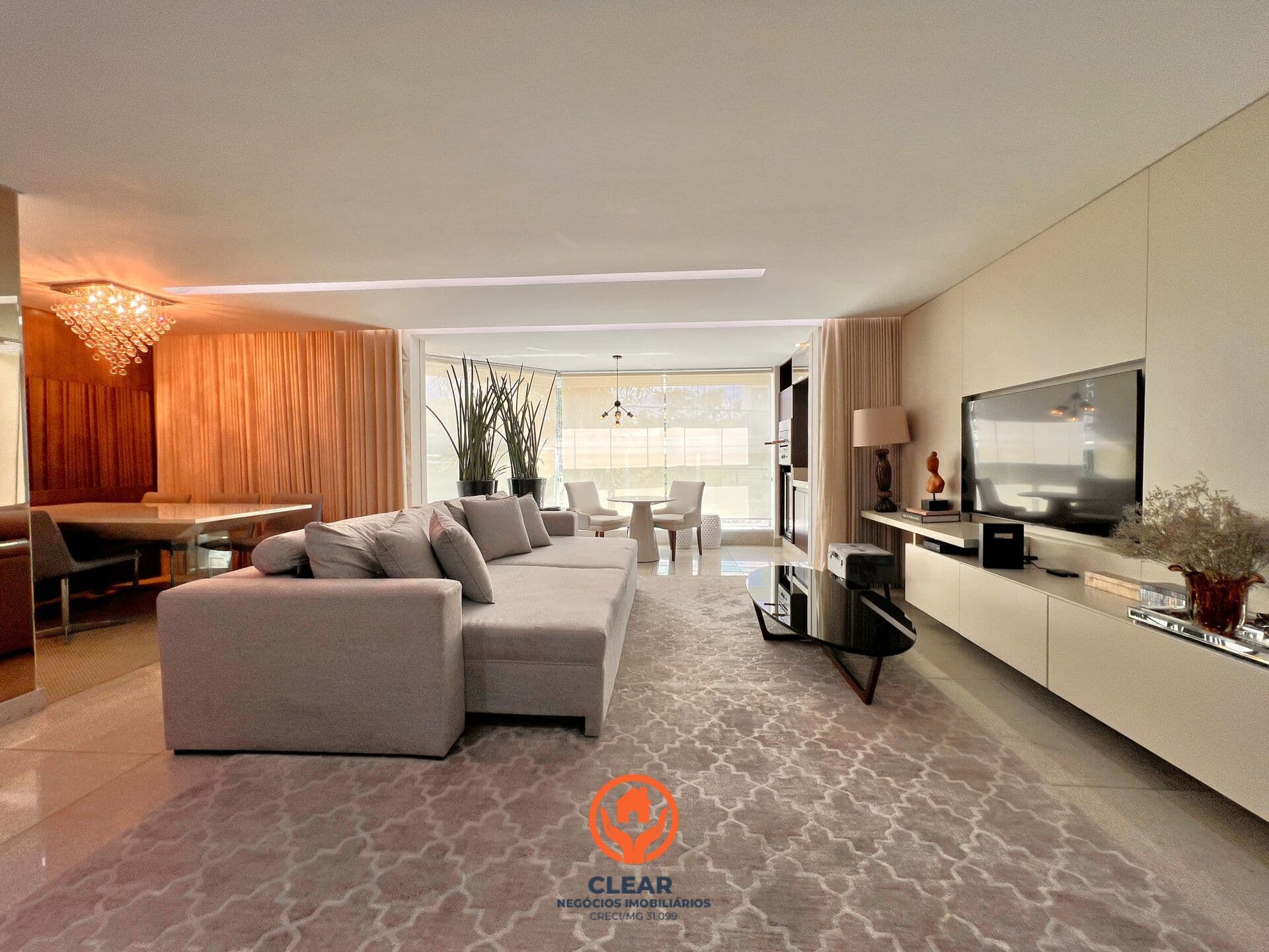 Área Privativa 148m² / 3 Quartos / 3 Vagas / Varanda Gourmet / Lazer / Castelo BH