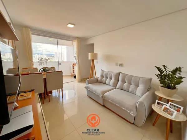 Apartamento 72m² / 3 Quartos / Varanda / Andar Alto / 2 Vagas Paralelas / Santa Terezinha BH