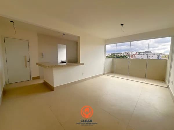 APARTAMENTO À VENDA NO BAIRRO PADRE EUSTÁQUIO, 3 QUARTOS, 2 VAGAS, LAZER, ELEVADOR, 82M²