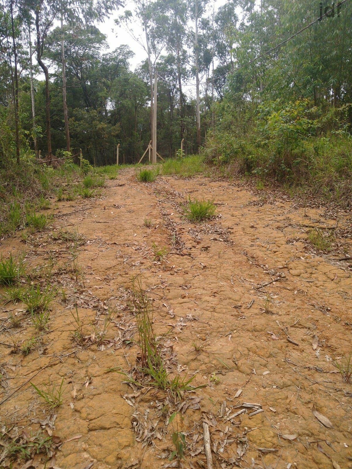 Terreno em Condomínio Terra da Mata com 1000m² pronto para construir , portaria 24 horas