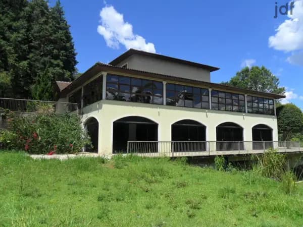 Chácara no Residencial Porta do Sol com 13 mil m², vista para reserva, salão de festas, quadra, 5 dorm, sendo 4 suítes,