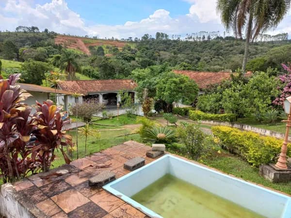 Sítio com 20.000 m2 em Mairinque
