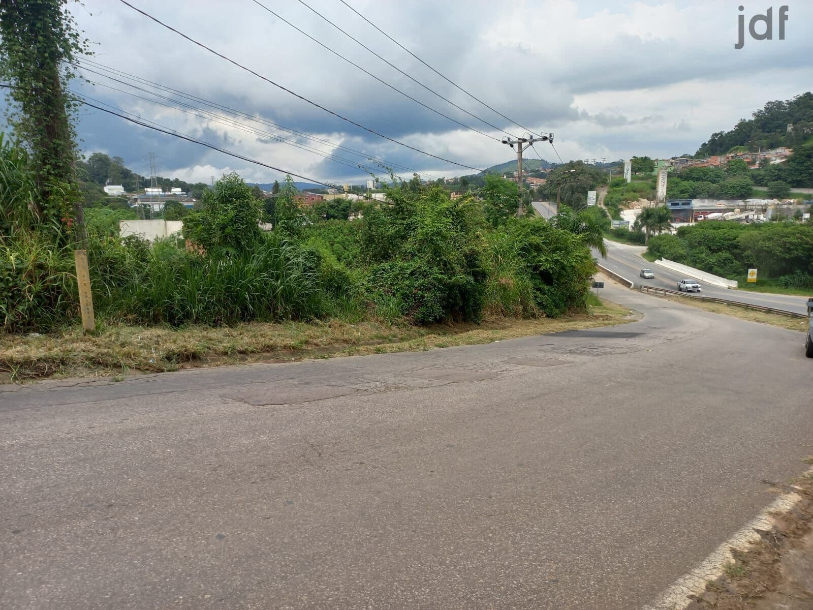 Área Residencial/Comercial em Vila São Domingos, São Roque/SP