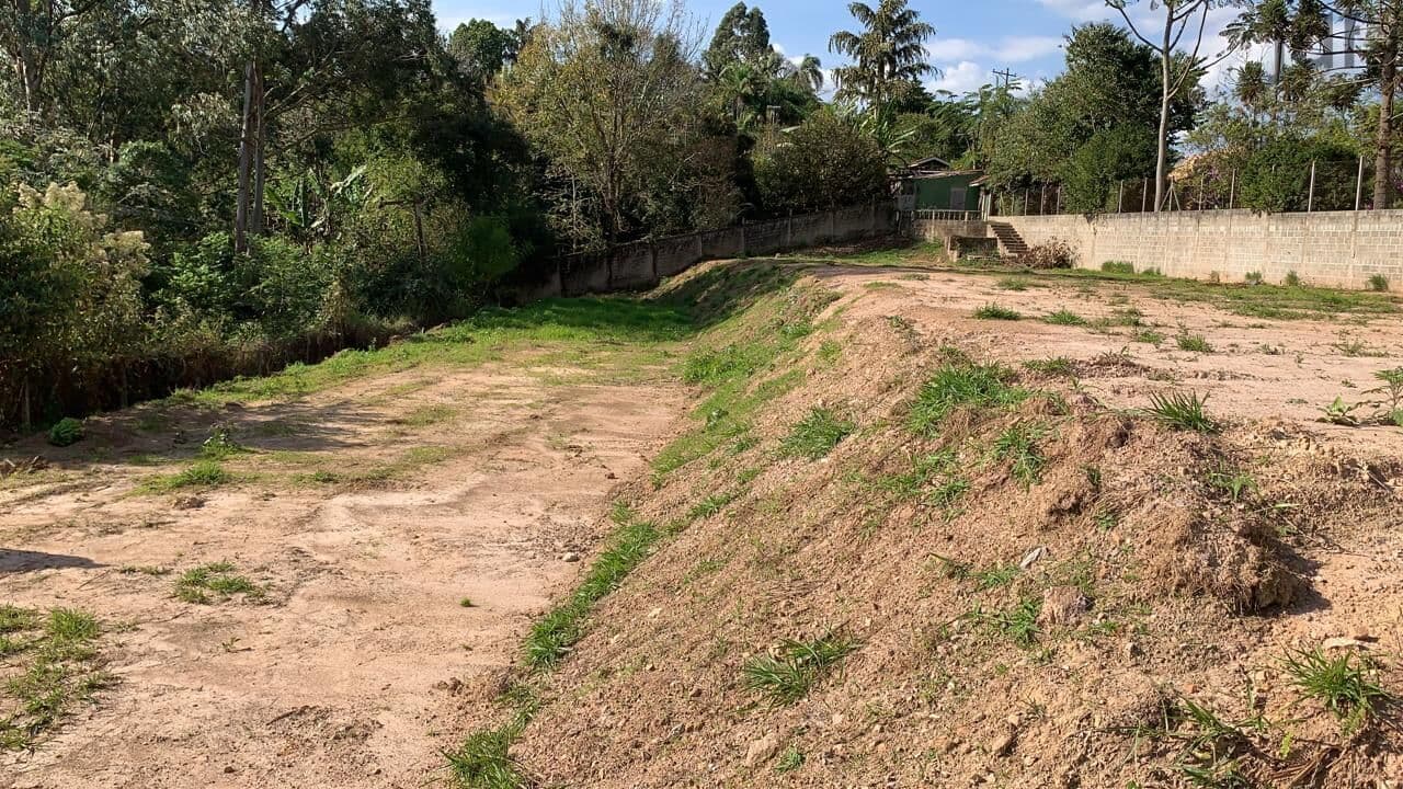 Terreno em Condomínio Porta do Sol, com topografia plana