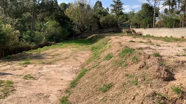 Terreno em Condomínio Porta do Sol, com topografia plana