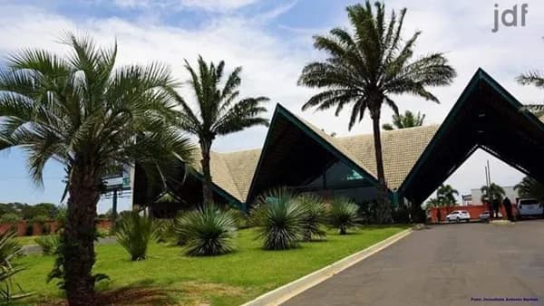 LOTES EM CONDOMÍNIO DE ALTO PADRÃO EM RESIDENCIAL FAZENDA ALVORADA COM CONDIÇÕES ESPECIAIS DE PAGAMENTO E VANTAGENS IMPERDÍVEIS! DIRETO COM A INCORPORADORA!